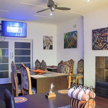 Acn International Regency Lodge Kempton Park Exteriör bild