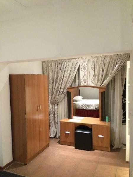 Acn International Regency Lodge Kempton Park Exteriör bild