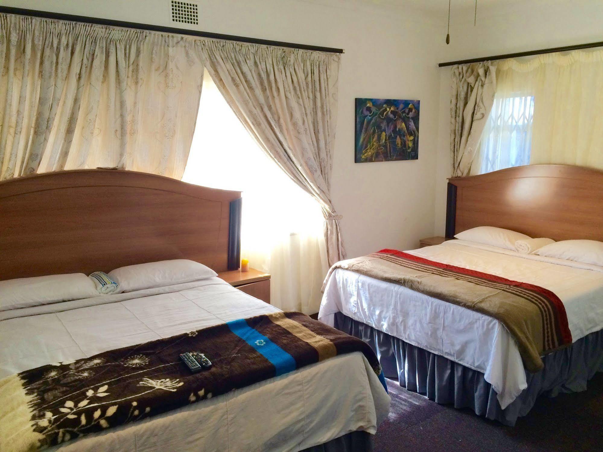 Acn International Regency Lodge Kempton Park Exteriör bild