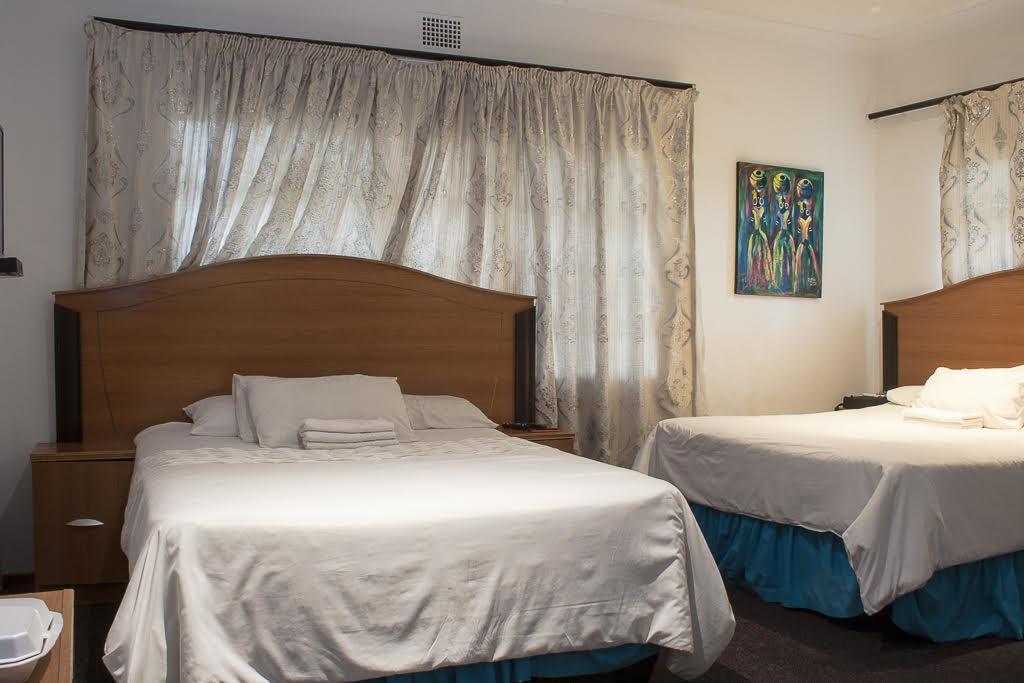 Acn International Regency Lodge Kempton Park Exteriör bild